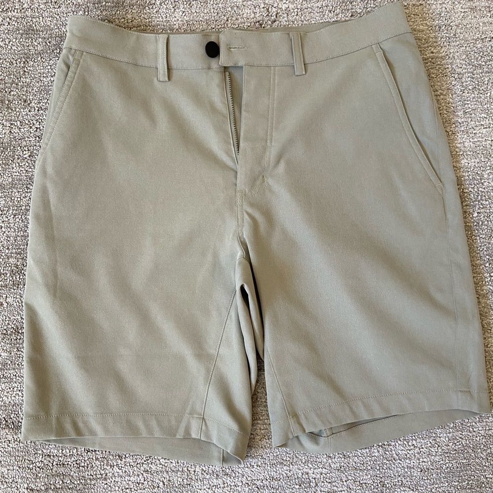 Myles Shorts 9”
